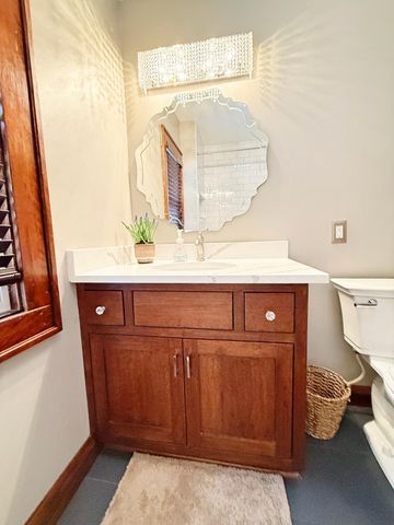 3559 2nd Street NE, Minneapolis, MN 55418