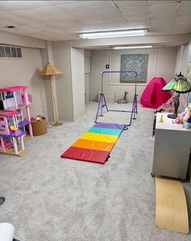 3559 2nd Street NE, Minneapolis, MN 55418