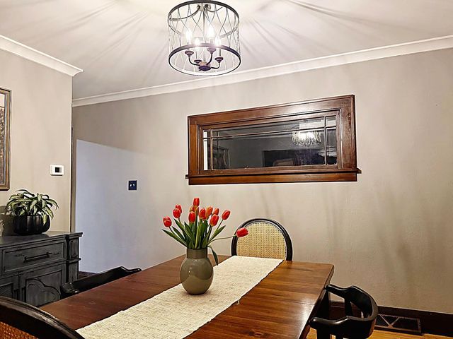 3559 2nd Street NE, Minneapolis, MN 55418