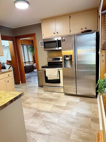 3559 2nd Street NE, Minneapolis, MN 55418