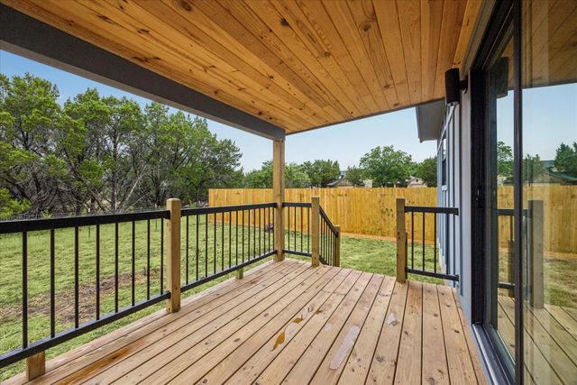 3 Rocky RUN, Wimberley, TX 78676