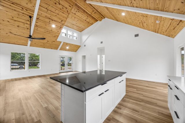 3 Rocky RUN, Wimberley, TX 78676