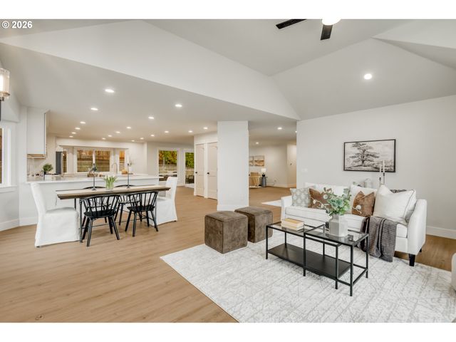 15800 Sw WINDHAM Ter, Tigard, OR 97224