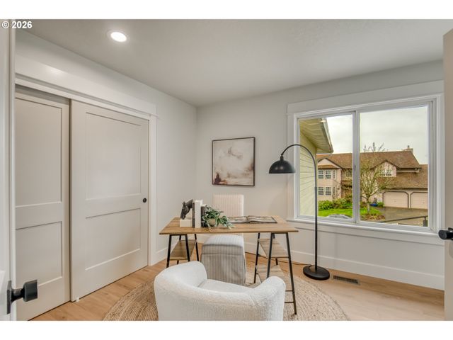 15800 Sw WINDHAM Ter, Tigard, OR 97224