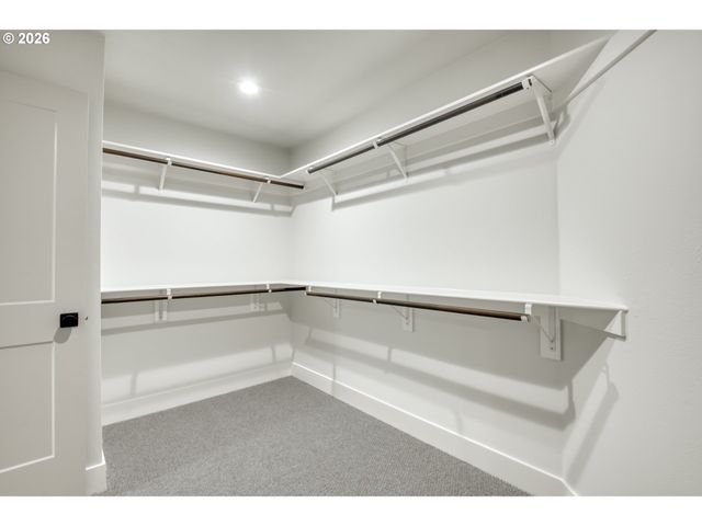 15800 Sw WINDHAM Ter, Tigard, OR 97224