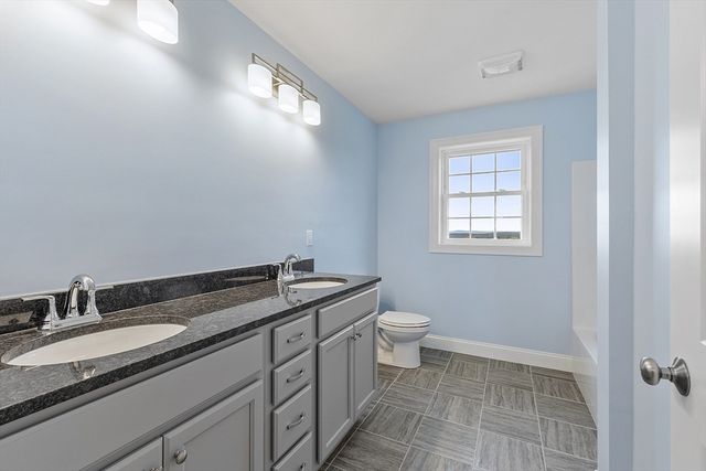 186 Justice Hill Rd Mod Farm, Sterling, MA 01564