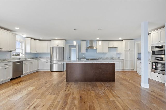 186 Justice Hill Rd Mod Farm, Sterling, MA 01564