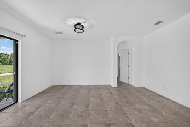6289 NW Regent Street, Port St. Lucie, Port St Lucie, FL 34983