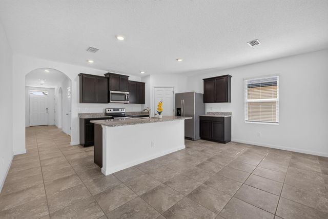 6289 NW Regent Street, Port St. Lucie, Port St Lucie, FL 34983