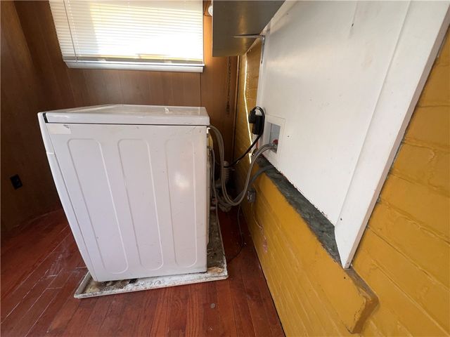 340 Park Rd, Ambridge, PA 15003