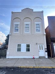 340 Park Rd, Ambridge, PA 15003