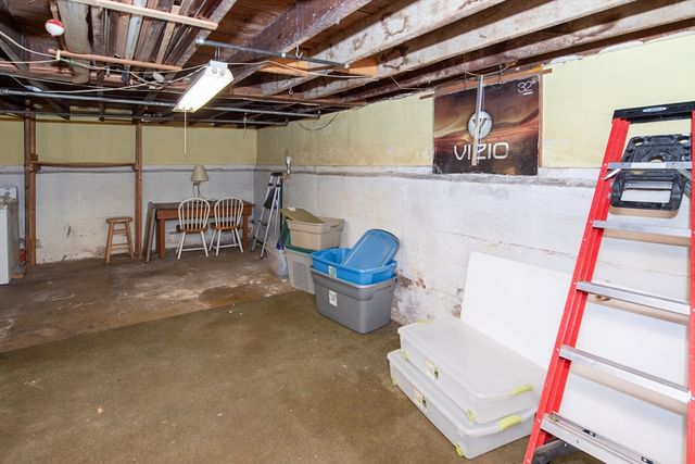 89 Norman Street, New Bedford, MA 02744