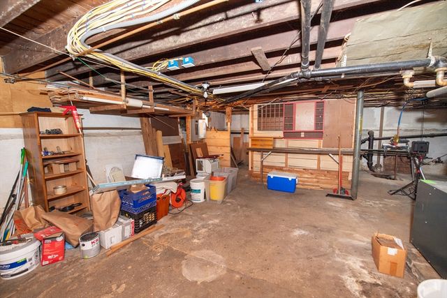 89 Norman Street, New Bedford, MA 02744