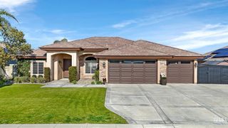 14712 Pams Way, Bakersfield, CA 93314