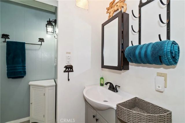 31162 All View, Running Springs, CA 92382