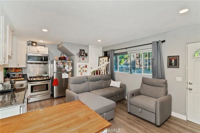 31162 All View, Running Springs, CA 92382