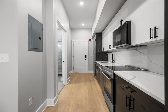 872 Broadway 205, Somerville, MA 02144