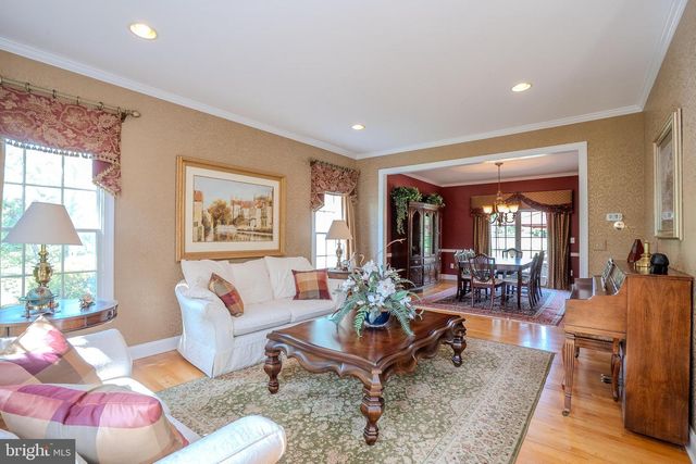 44 TITUS RD, Skillman, NJ 08558