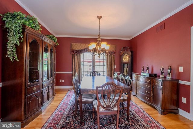 44 TITUS RD, Skillman, NJ 08558