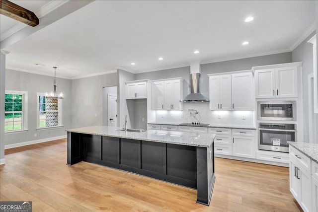 70 River Ridge Drive, Hawkinsville, GA 31036