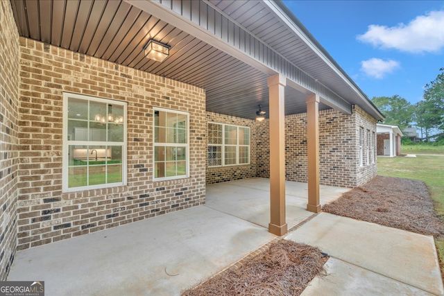 70 River Ridge Drive, Hawkinsville, GA 31036