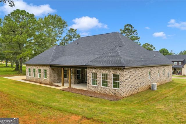 70 River Ridge Drive, Hawkinsville, GA 31036