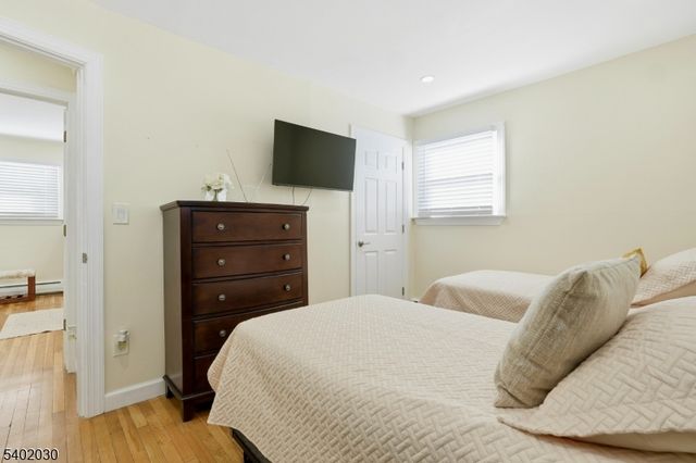 77 Ethel St, Woodbridge Twp., NJ 08840