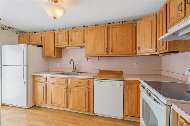 739 Village Boulevard South, Van Buren, NY 13027