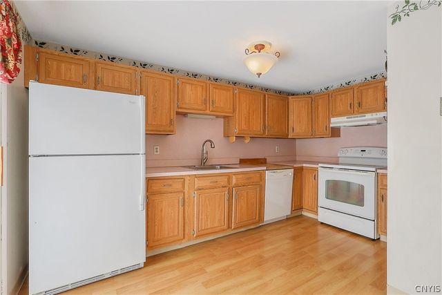 739 Village Boulevard South, Van Buren, NY 13027