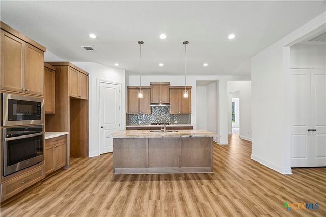 128 Prickly Poppy Loop, Kyle, TX 78640