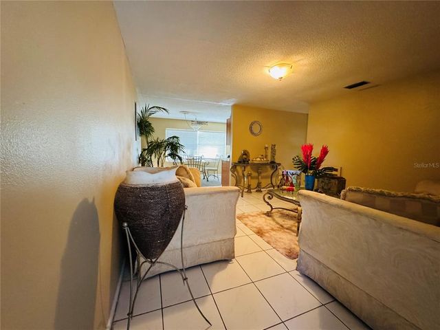 205 ELINOR AVENUE S, Dundee, FL 33838