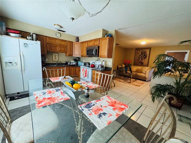 205 ELINOR AVENUE S, Dundee, FL 33838