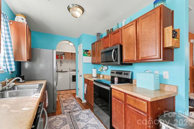 12732 Alvin Woods Drive, Charlotte, NC 28214