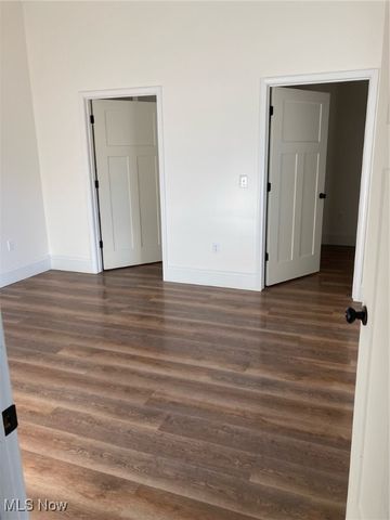 10176 Dupont Avenue, Columbia Station, OH 44028