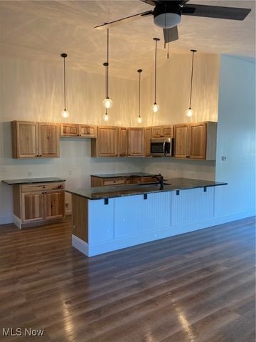 10176 Dupont Avenue, Columbia Station, OH 44028