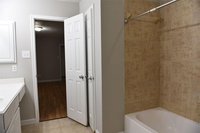 18214 Tupper Bend, Cypress, TX 77433