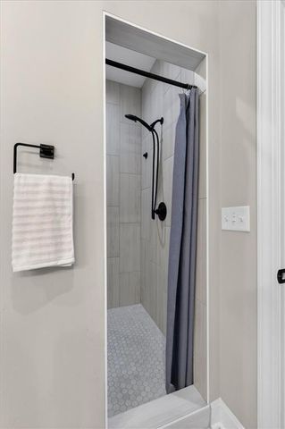 602 Ridgeview Drive, Grain Valley, MO 64029