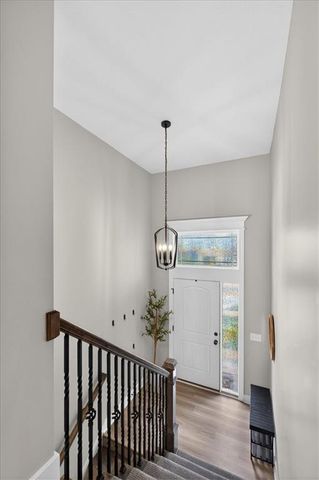 602 Ridgeview Drive, Grain Valley, MO 64029