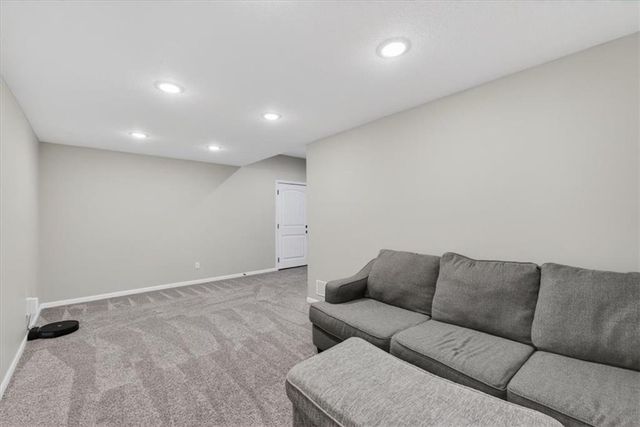 602 Ridgeview Drive, Grain Valley, MO 64029