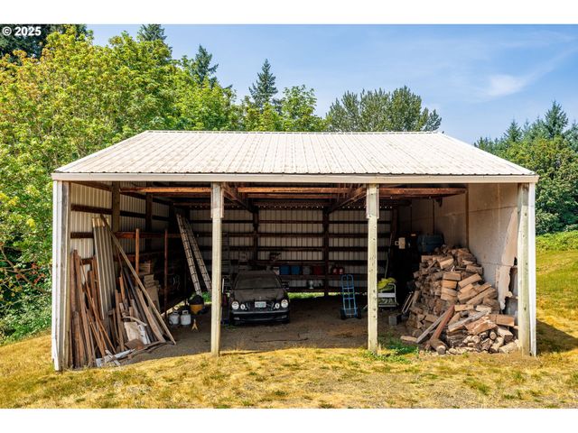 29497 S MERIDIAN Rd, Hubbard, OR 97032