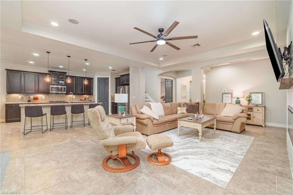 3040 Scarlet Oak PL, NORTH FORT MYERS, FL 33903 — exterior