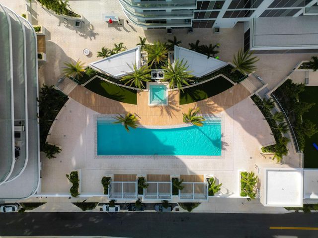 153 N Seabreeze 1005-S, Fort Lauderdale, FL 33304