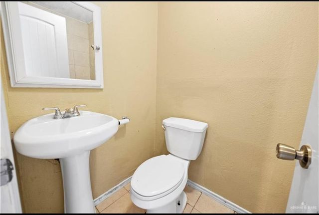 613 S Moorefield Road, Mission, TX 78572