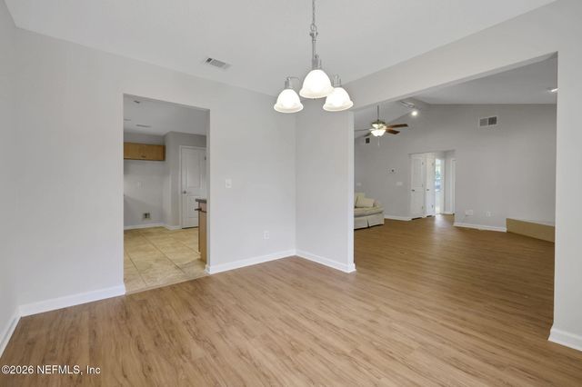 12434 CACHET Drive, Jacksonville, FL 32223