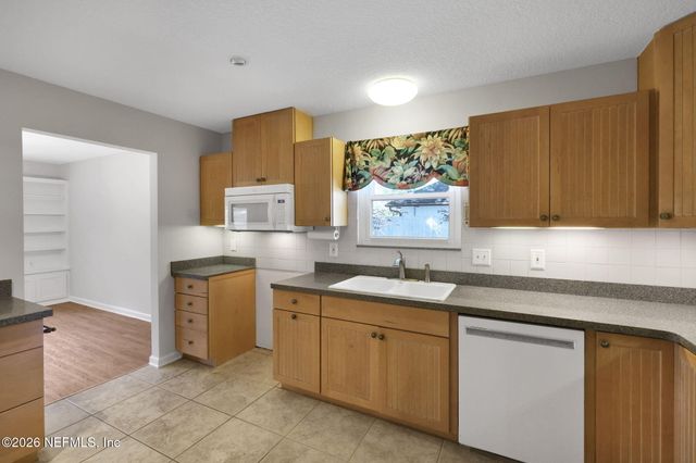 12434 CACHET Drive, Jacksonville, FL 32223