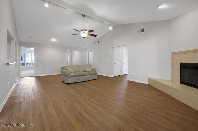 12434 CACHET Drive, Jacksonville, FL 32223