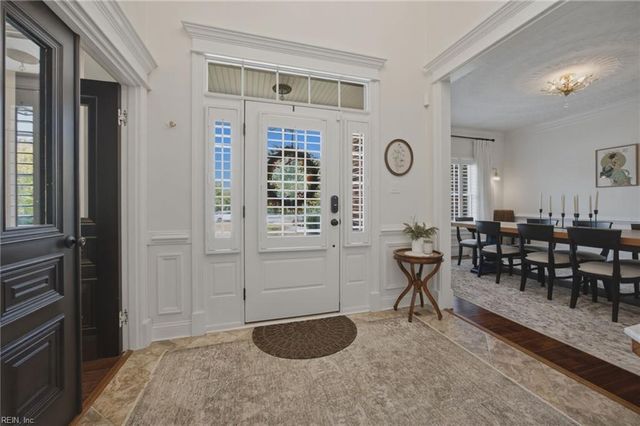 409 Torre Pine CT, Chesapeake, VA 23322