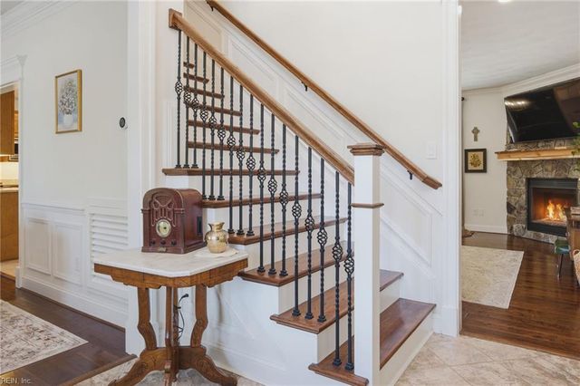 409 Torre Pine CT, Chesapeake, VA 23322