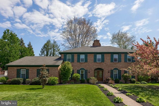 483 WOODCREST DR, Mechanicsburg, PA 17050