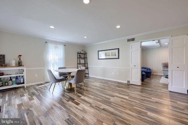 483 WOODCREST DR, Mechanicsburg, PA 17050
